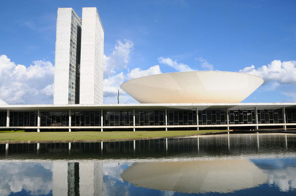 Comissão sobre a MP que zera a “taxa das blusinhas” definirá presidente e relator no dia 1º de setembro