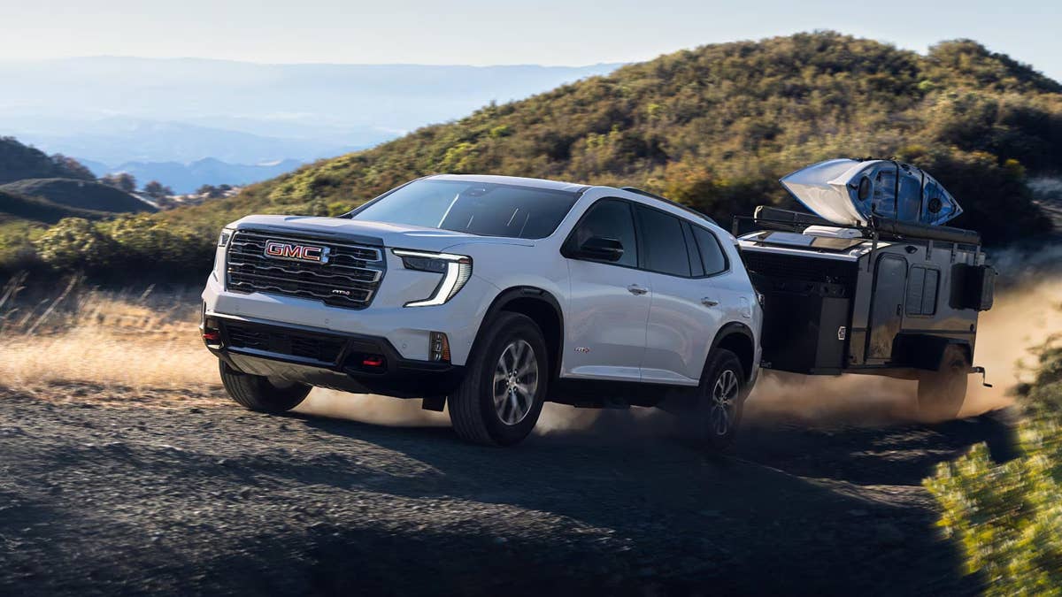 GMC tornou seu SUV Goldilocks mais barato, a menos que você queira o mais sofisticado