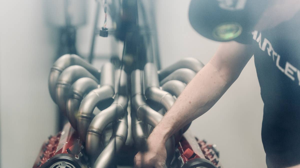 O V12 de 11.000 RPM do Nilu27 dispara e já é mais forte do que o prometido