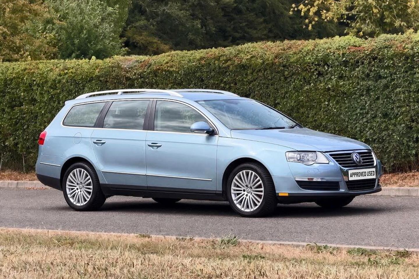 Volkswagen Passat 3.2 | Identificado