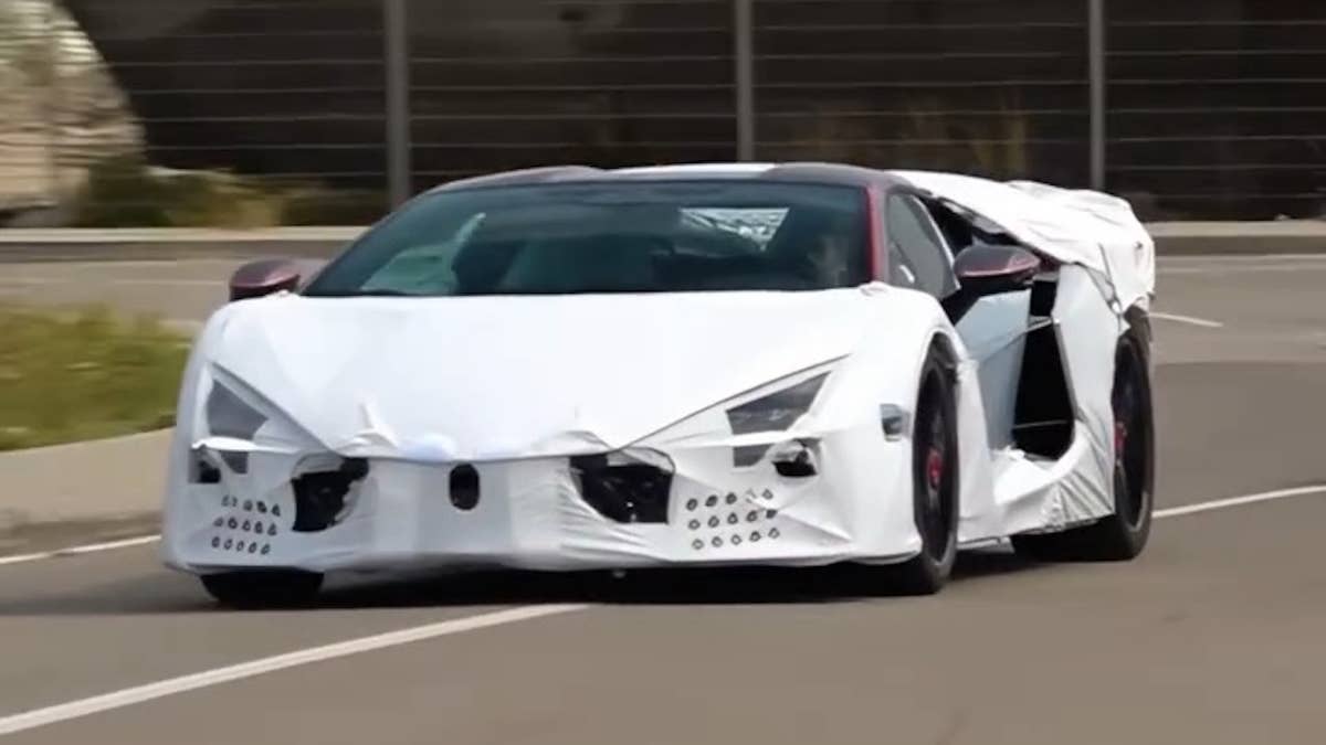 O Hardcore Revuelto SV da Lamborghini parece quase pronto para ser lançado
