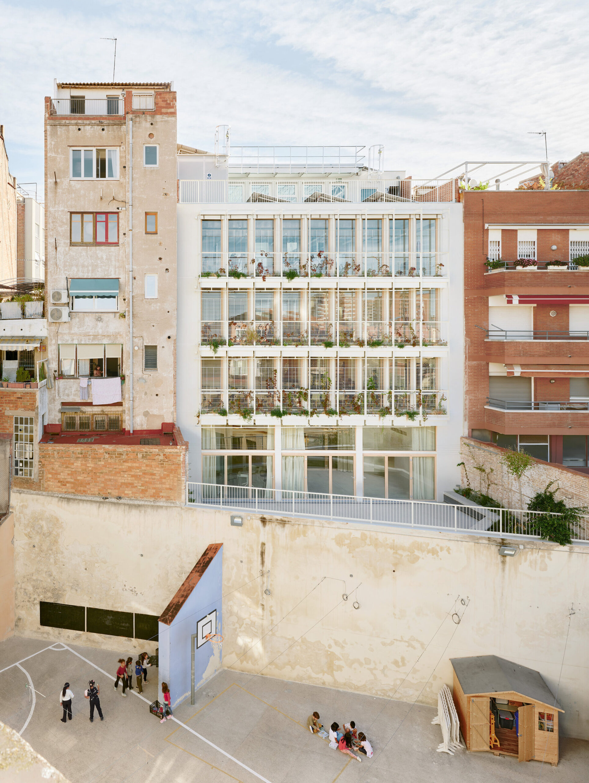 Centro Social Sants / LAOS (Xavier Botet + Albert Saboya)