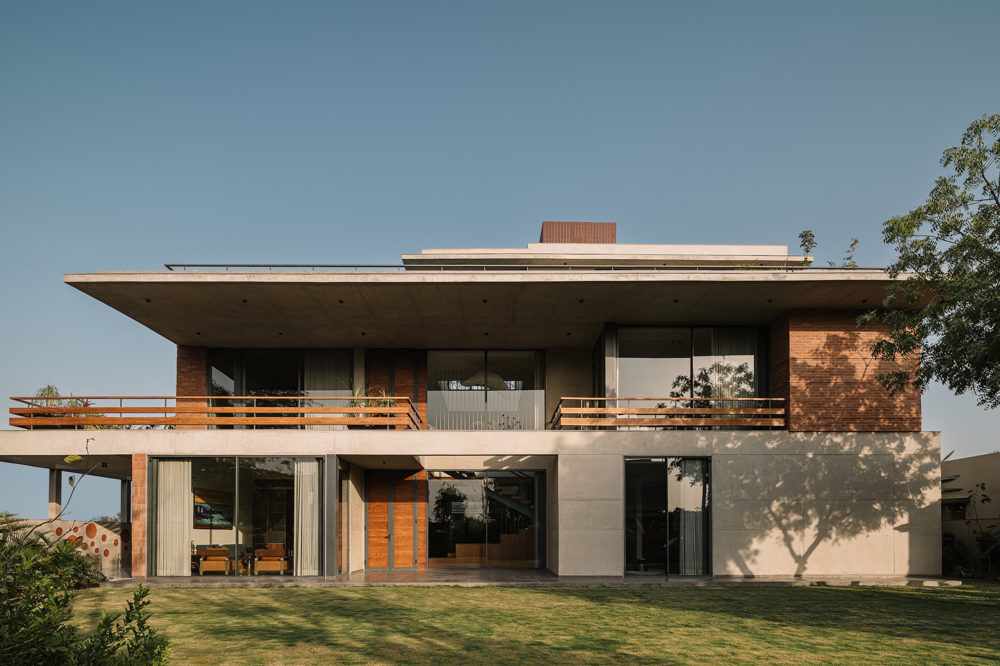 A Casa do Tribunal Verde / estúdio de design andblack