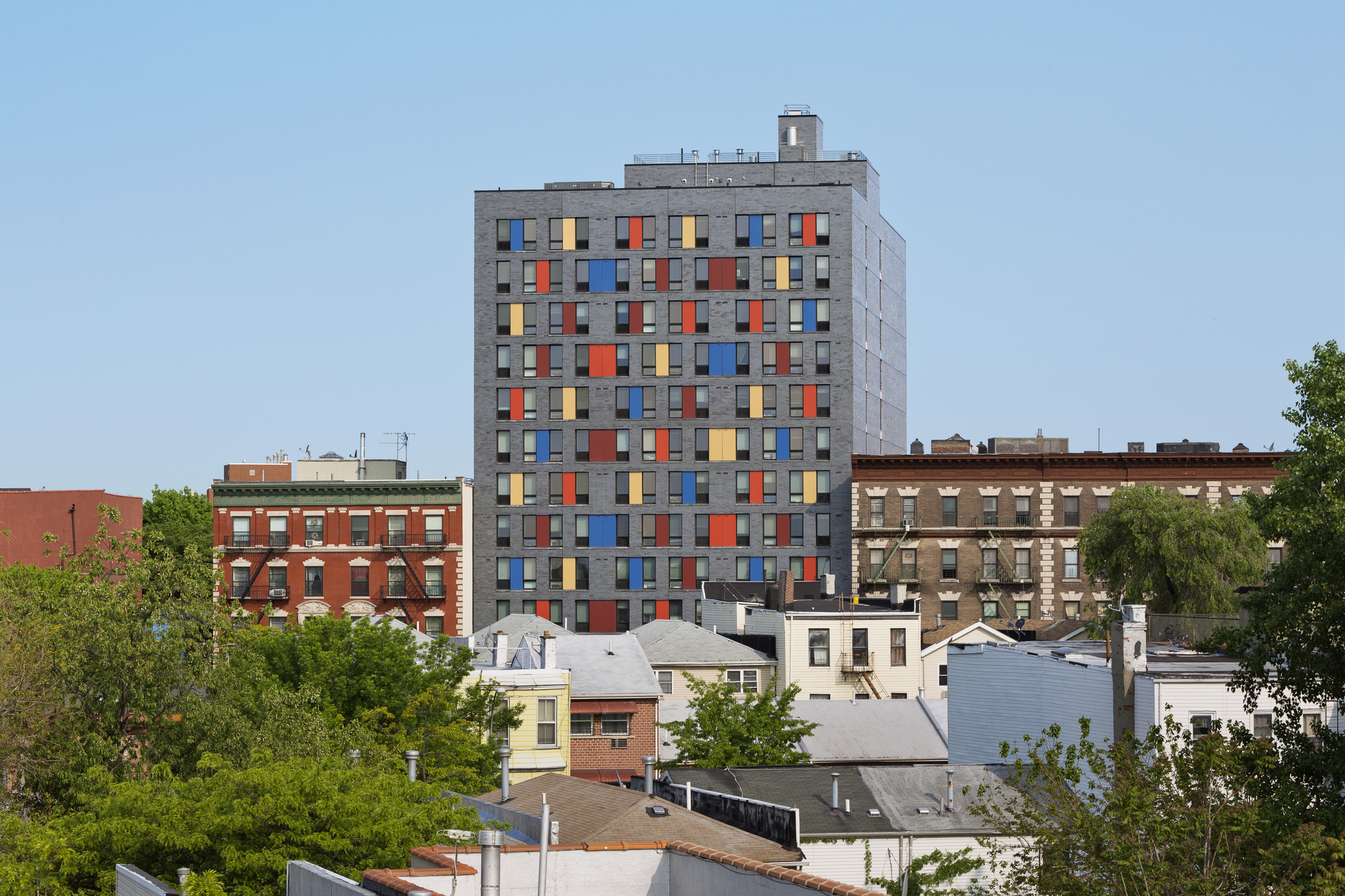 Os Estados Unidos promulgam legislação abrangente de reforma habitacional para expandir moradias acessíveis