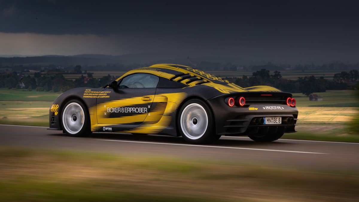 Ruf está construindo um novo supercarro com motor Boxer com OITO cilindros e transmissão manual