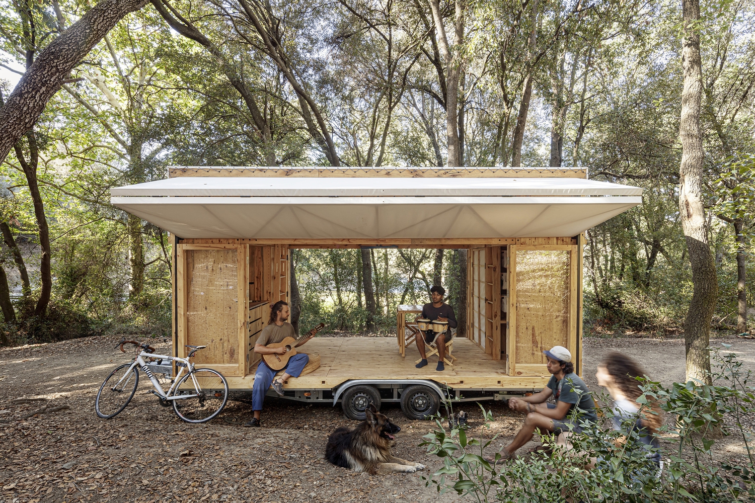 Quando a mobilidade se torna a base: arquitetura, adaptação e busca pela continuidade